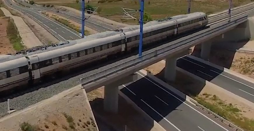 CAF SECURES THE CONTRACT TO SUPPLY METRIC GAUGE UNITS FOR RENFE